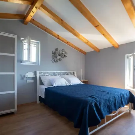Stone House Bay View Ka Tela - Two Bedroom House With Pool Holiday home